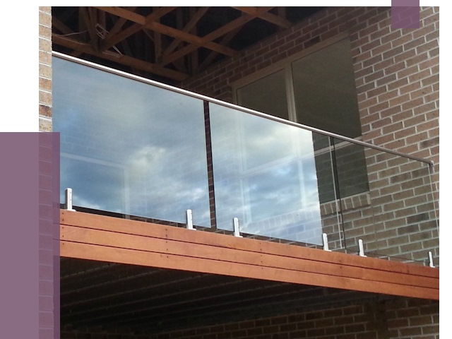 Стеклянные парапеты на крыше и террасе в Вичуге от 11429 руб. | ПРОЛЁТ-Вчг